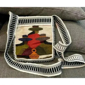 Vintage Ecuador Handmade Multicolored Woven Crossbody Purse Handbag